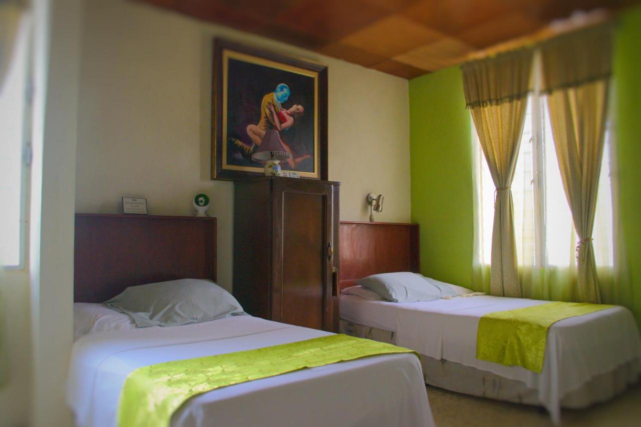 Hotel Oasis San Salvador Eksteriør billede