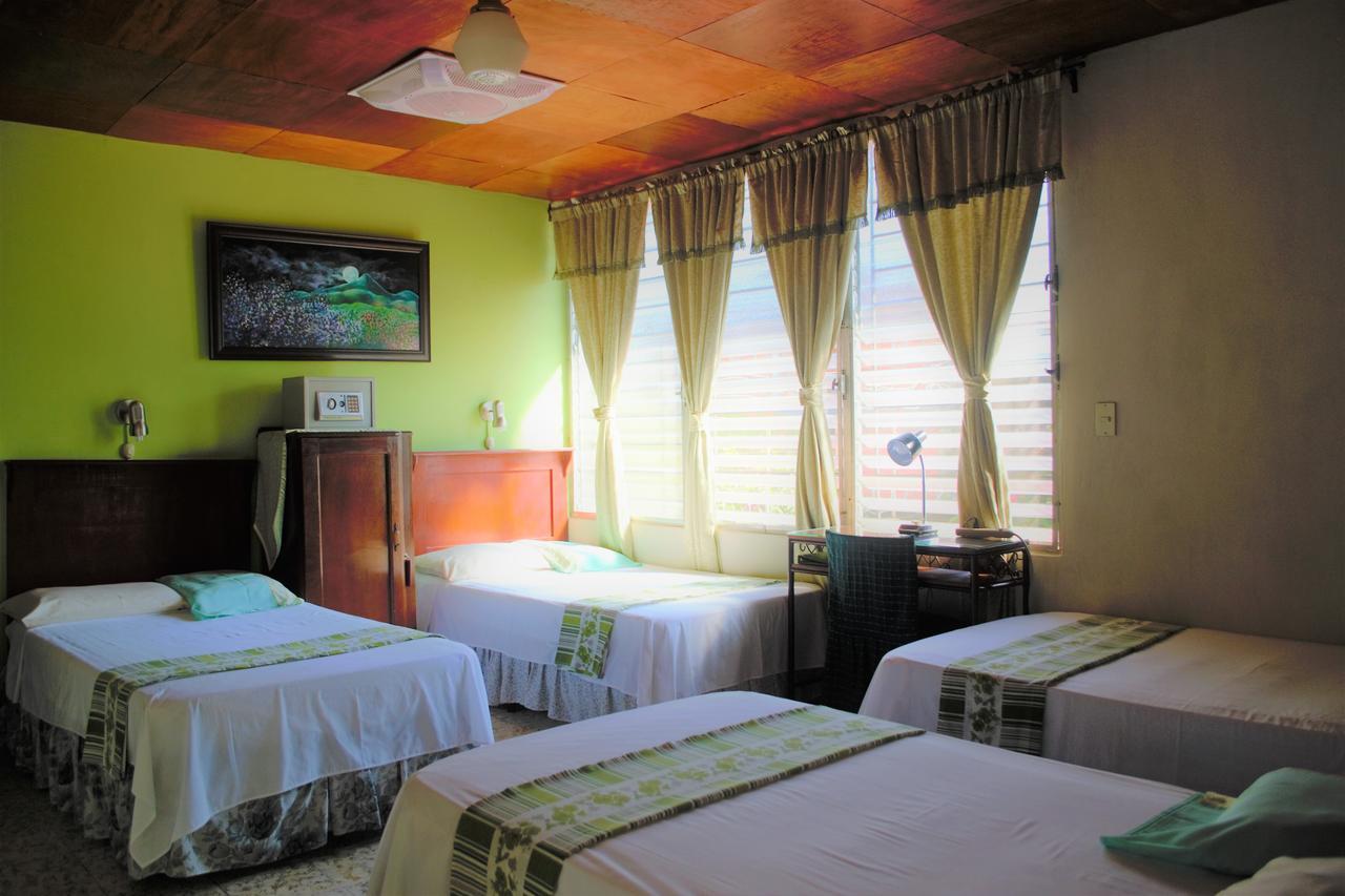 Hotel Oasis San Salvador Eksteriør billede