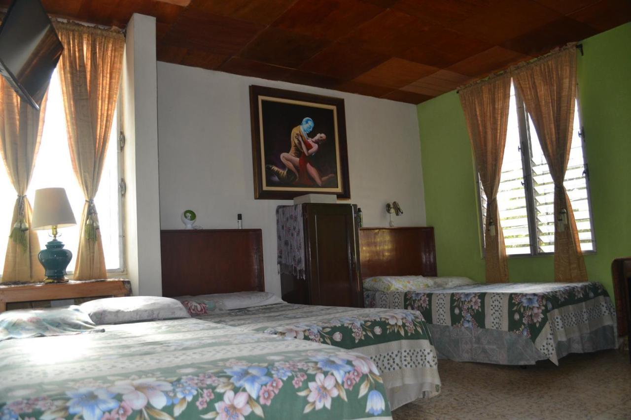 Hotel Oasis San Salvador Eksteriør billede