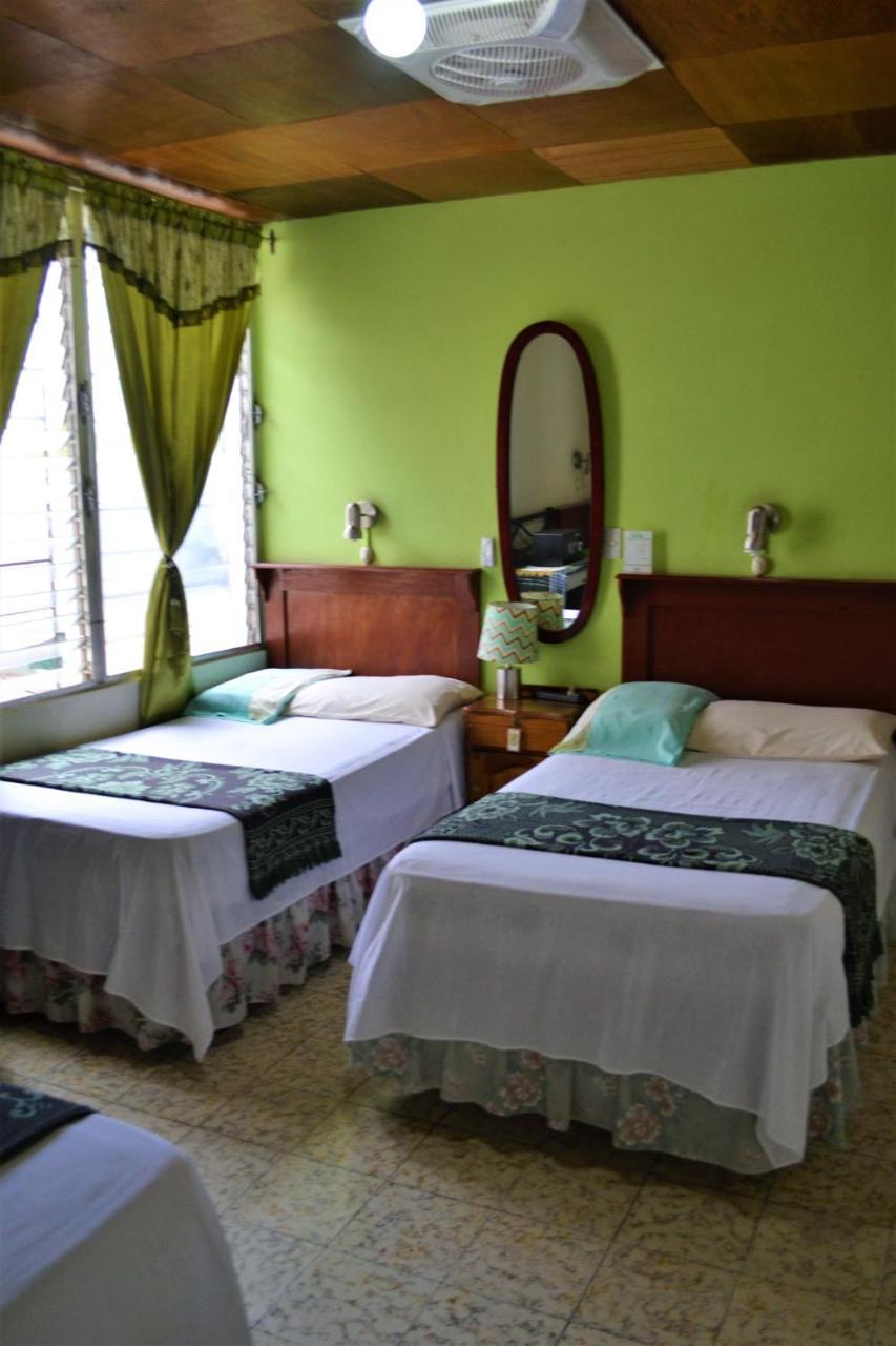 Hotel Oasis San Salvador Eksteriør billede